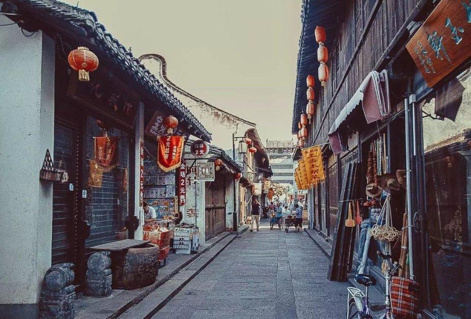 现在大学生为什么都不愿谈恋爱？